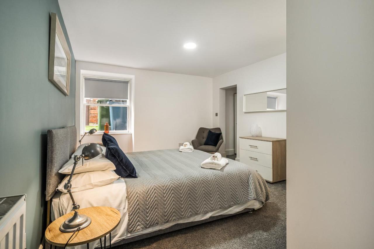 The Renfrew Residence 4-Bedroom, City Centre 格拉斯哥 外观 照片