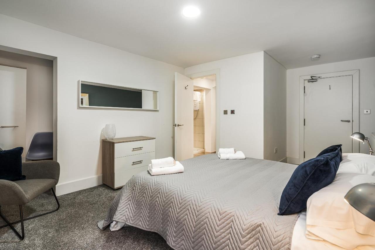 The Renfrew Residence 4-Bedroom, City Centre 格拉斯哥 外观 照片